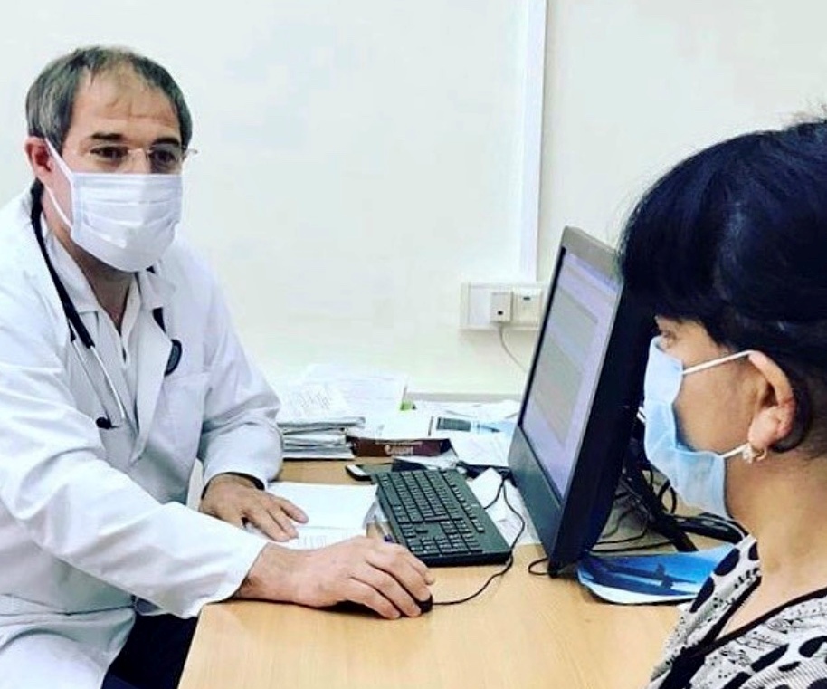 В составе мобильных бригад в Ленинском городском округе начал работать врач-кардиолог