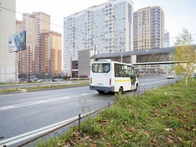 Выделенные полосы для общественного транспорта появились в Ленинском округе в рамках областного пилотного проекта