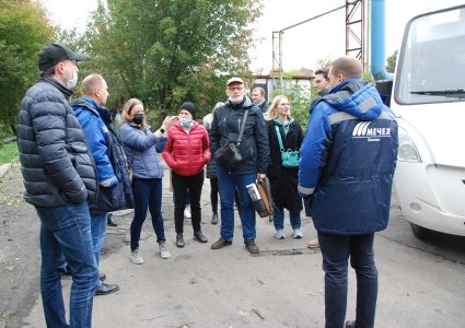 «Москокс» провёл экскурсию для жителей ЖК «Пригород Лесное» и рассказал об экологической программе