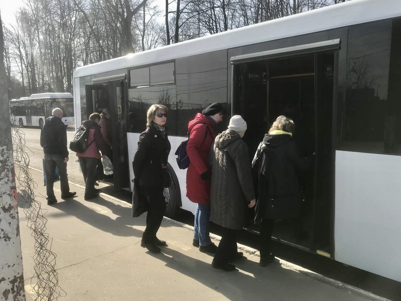 Свыше 1,5 тысяч жителей Ленинского городского округа воспользовались  услугами бесплатных автобусов в Вербное воскресенье | 10.04.2023 | Видное -  БезФормата