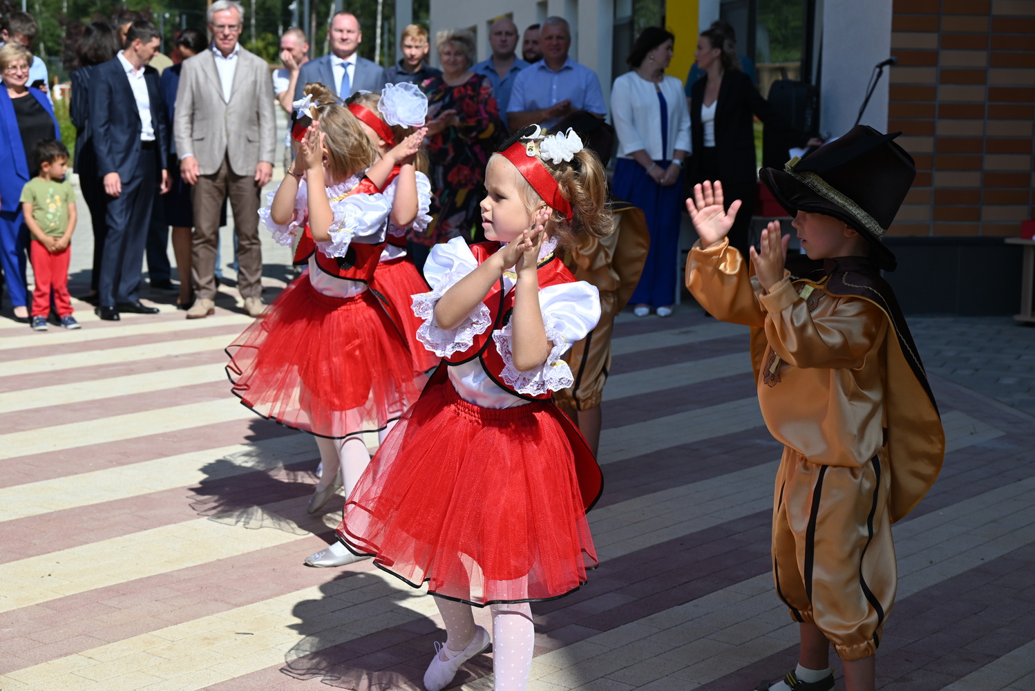 Три детских сада открыли в рабочем поселке Боброво в День знаний