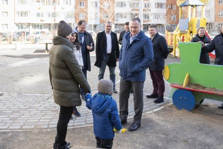 Алексей Спасский: все дворы Ленинского округа должны быть приведены в порядок после зимнего сезона
