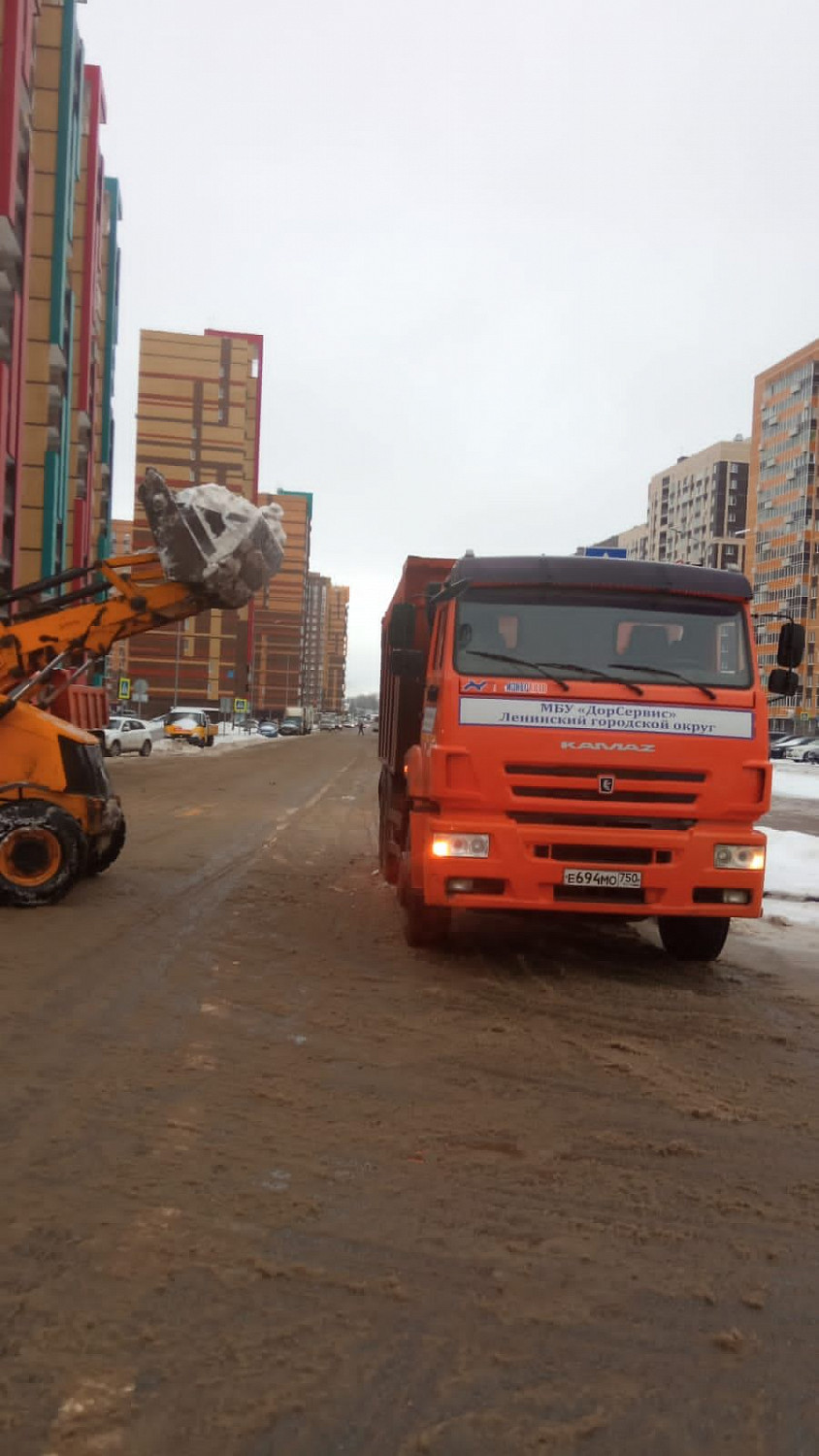Дорожные и коммунальные службы Ленинского округа переведены в режим повышенной готовности в связи с непогодой