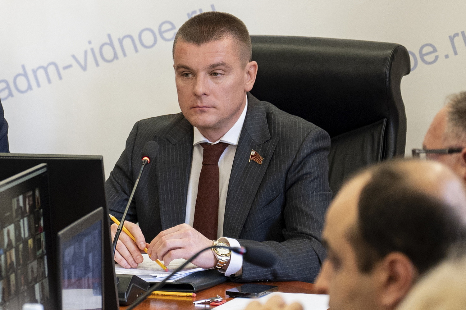 Алексей Спасский отчитался перед Советом депутатов Ленинского округа об итогах работы за 2022 год
