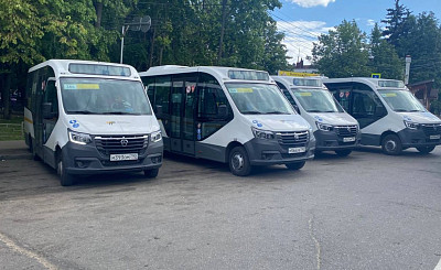 Свыше 20 новых автобусов вышли на маршруты в Ленинском округе