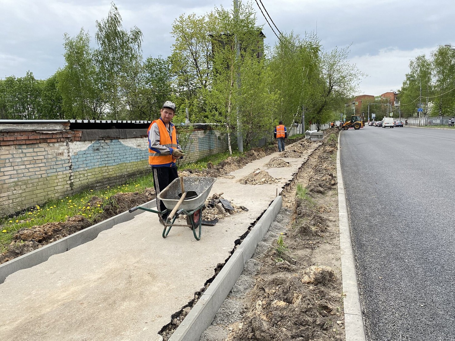 Владимир Жук проверил ремонт дорог в Ленинском городском округе